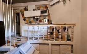 DP Art Residence - self check in